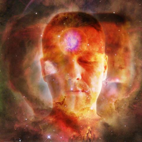 hombre despertar espiritual