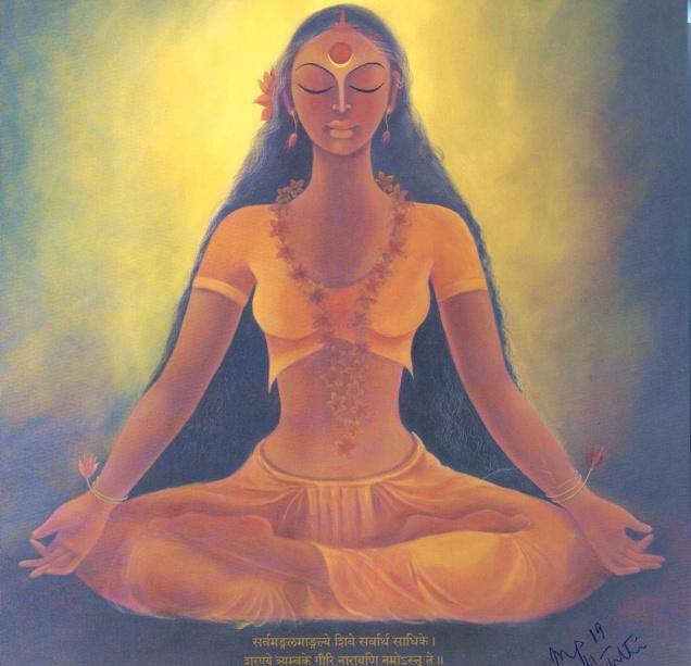 mujer meditando naranja