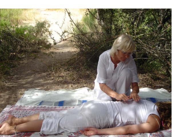 yo dando reiki